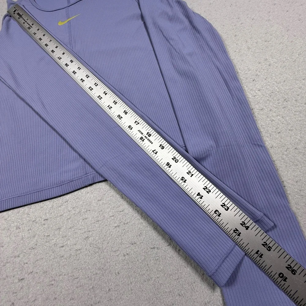 Nike Dri-FIT Womens Long Sleeve Cropped Athletic Training Top Purple Size Small